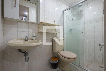 Banheiro de apartamento para alugar com 1 quarto, 30m² em Jardim Paulista, São Paulo