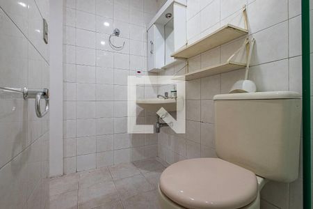 Banheiro de apartamento para alugar com 1 quarto, 30m² em Jardim Paulista, São Paulo