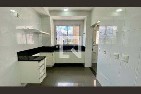 Cozinha de apartamento à venda com 4 quartos, 157m² em Gutierrez, Belo Horizonte