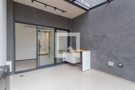 Varanda de kitnet/studio para alugar com 1 quarto, 36m² em Vila Olímpia, São Paulo