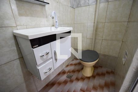 Banheiro de casa para alugar com 1 quarto, 30m² em Piedade, Rio de Janeiro