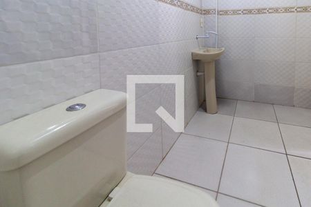 Banheiro de casa para alugar com 1 quarto, 60m² em Bom Retiro, São Paulo