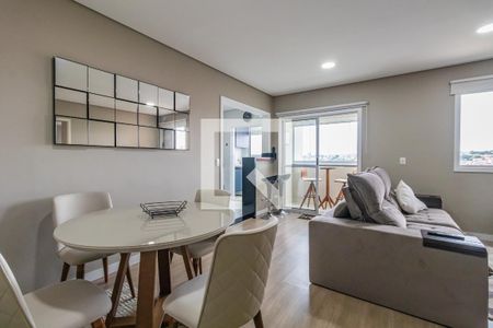 Sala de apartamento para alugar com 1 quarto, 54m² em Jardim Maria Helena, Barueri