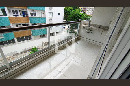 sala - varanda de apartamento para alugar com 2 quartos, 60m² em Freguesia (jacarepaguá), Rio de Janeiro