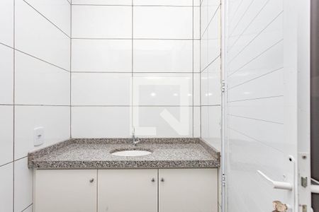 Banheiro de apartamento para alugar com 1 quarto, 30m² em Vila Moinho Velho, São Paulo