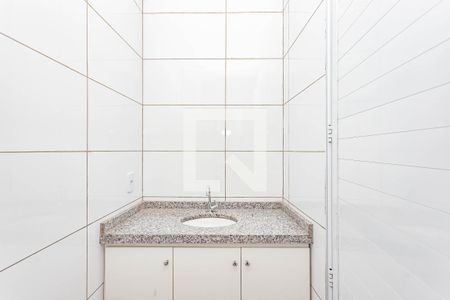 Banheiro de apartamento para alugar com 1 quarto, 28m² em Vila Moinho Velho, São Paulo