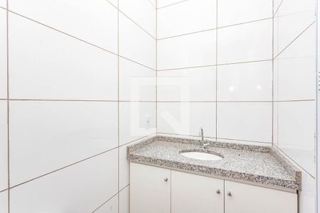 Banheiro de apartamento para alugar com 1 quarto, 28m² em Vila Moinho Velho, São Paulo