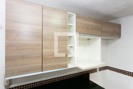 Cozinha de apartamento para alugar com 2 quartos, 52m² em Penha de França, São Paulo