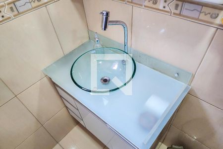 Apartamento à venda com 65m², 2 quartos e 1 vaga Apartamento à venda com 65m², 2 quartos e 1 vagaBanheiro