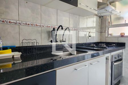 Apartamento à venda com 65m², 2 quartos e 1 vaga Apartamento à venda com 65m², 2 quartos e 1 vagaCozinha