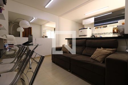 Sala de apartamento à venda com 2 quartos, 45m² em Jardim Ocara, Santo André