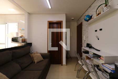 Sala de apartamento à venda com 2 quartos, 45m² em Jardim Ocara, Santo André