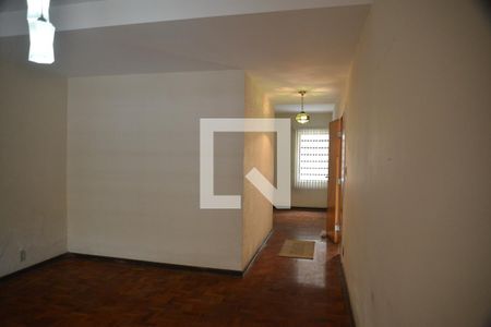 Casa para alugar com 3 quartos, 210m² em Vila Pires, Santo André