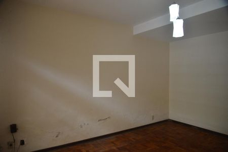 Casa para alugar com 3 quartos, 210m² em Vila Pires, Santo André