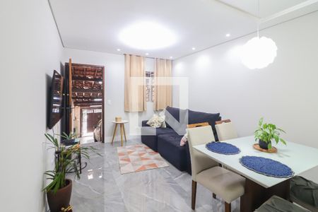 Sala de casa para alugar com 2 quartos, 87m² em Cidade Intercap, São Paulo