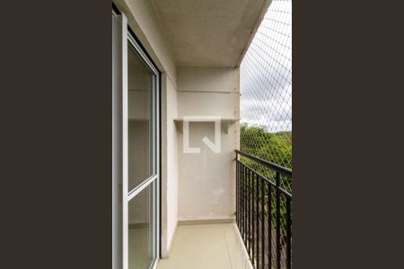 Varanda de apartamento para alugar com 3 quartos, 57m² em Jardim Cocaia, Guarulhos