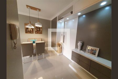 Apartamento à venda com 2 quartos, 77m² em Jardim Itu, Porto Alegre