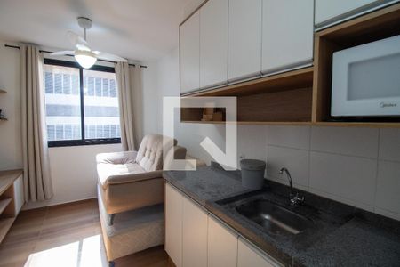 Cozinha de apartamento para alugar com 1 quarto, 33m² em Butantã, São Paulo