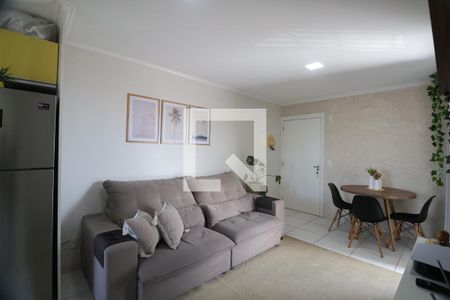 Sala de apartamento à venda com 3 quartos, 63m² em Igara, Canoas