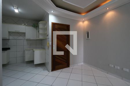 Sala de apartamento para alugar com 2 quartos, 67m² em Jardim Santo Alberto, Santo André