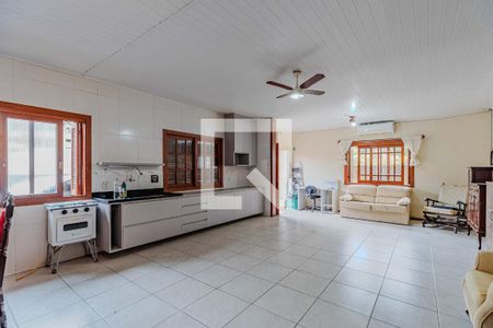 Sala e Cozinha de casa à venda com 2 quartos, 80m² em Ipanema, Porto Alegre