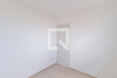 Quarto 1 de apartamento para alugar com 2 quartos, 40m² em Vila da Oportunidade, Carapicuíba