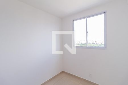 Quarto 2 de apartamento para alugar com 2 quartos, 40m² em Vila da Oportunidade, Carapicuíba