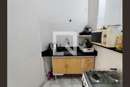 Cozinha de apartamento à venda com 1 quarto, 40m² em Centro, Belo Horizonte