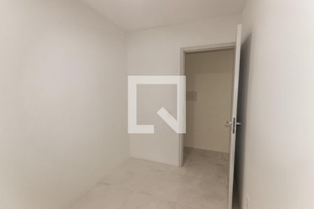 Quarto de apartamento para alugar com 2 quartos, 39m² em Nova Brasília, Salvador