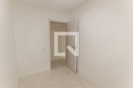 Quarto de apartamento para alugar com 2 quartos, 39m² em Nova Brasília, Salvador