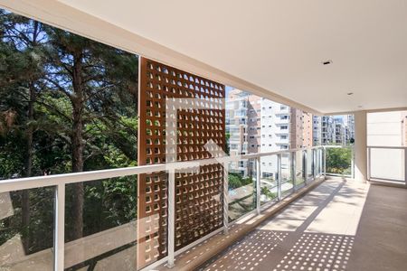 Varanda de apartamento à venda com 4 quartos, 243m² em Chácara Santo Antônio, São Paulo