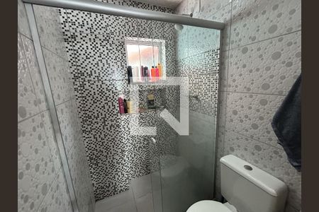 Banheiro de apartamento à venda com 1 quarto, 45m² em Cavalcanti, Rio de Janeiro