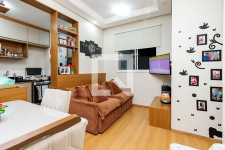 Sala de apartamento para alugar com 2 quartos, 42m² em Parque Maria Helena, São Paulo