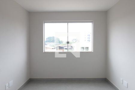 Sala de apartamento à venda com 2 quartos, 50m² em Letícia, Belo Horizonte