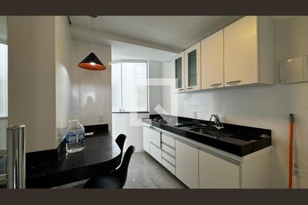 Apartamento à venda com 3 quartos, 82m² em Sion, Belo Horizonte