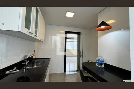 Apartamento à venda com 3 quartos, 82m² em Sion, Belo Horizonte