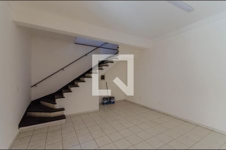 Sala de casa para alugar com 2 quartos, 120m² em Ipiranga, São Paulo