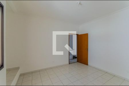 Quarto 1 de casa para alugar com 2 quartos, 120m² em Ipiranga, São Paulo