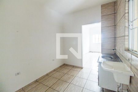 Cozinha de apartamento para alugar com 1 quarto, 45m² em Vila Lourdes, Barueri