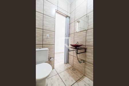 Banheiro de apartamento para alugar com 1 quarto, 45m² em Vila Lourdes, Barueri