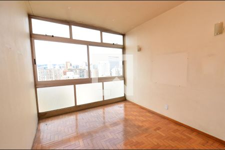 Quarto1 de apartamento para alugar com 2 quartos, 88m² em Funcionários, Belo Horizonte