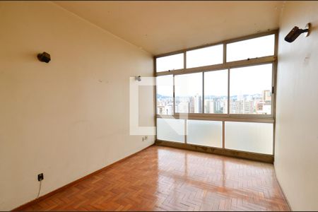 Sala de apartamento para alugar com 2 quartos, 88m² em Funcionários, Belo Horizonte