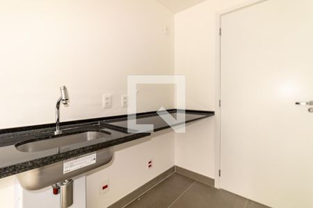 Cozinha de kitnet/studio à venda com 1 quarto, 23m² em Itaim Bibi, São Paulo