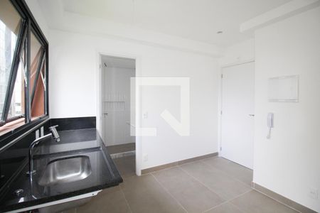 Cozinha de apartamento à venda com 1 quarto, 31m² em Itaim Bibi, São Paulo