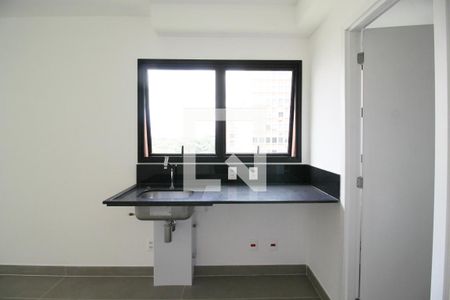 Cozinha de apartamento à venda com 1 quarto, 31m² em Itaim Bibi, São Paulo
