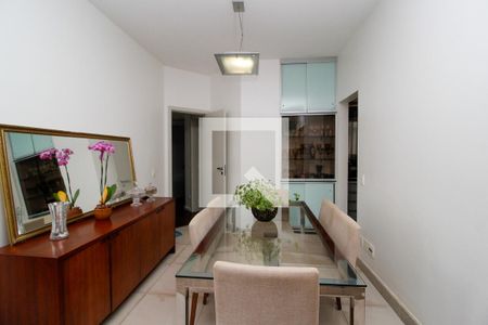 Apartamento à venda com 3 quartos, 95m² em Funcionários, Belo Horizonte