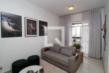 Apartamento à venda com 3 quartos, 95m² em Funcionários, Belo Horizonte