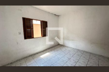 Casa para alugar com 1 quarto, 35m² em Jardim Almeida Prado, Guarulhos