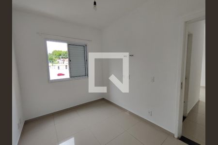 Quarto 2 de apartamento para alugar com 2 quartos, 47m² em Jardim Rodrigues Alves, Ferraz de Vasconcelos