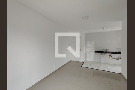 Sala de apartamento para alugar com 2 quartos, 47m² em Jardim Rodrigues Alves, Ferraz de Vasconcelos